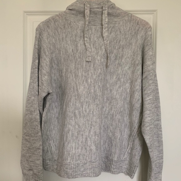 NWT Primark hooded sweater - Picture 1 of 2